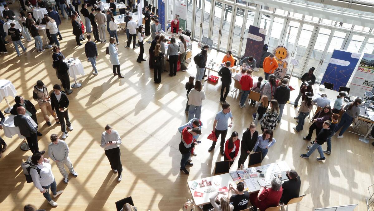 Landtag NRW / Bernd Sch�lte